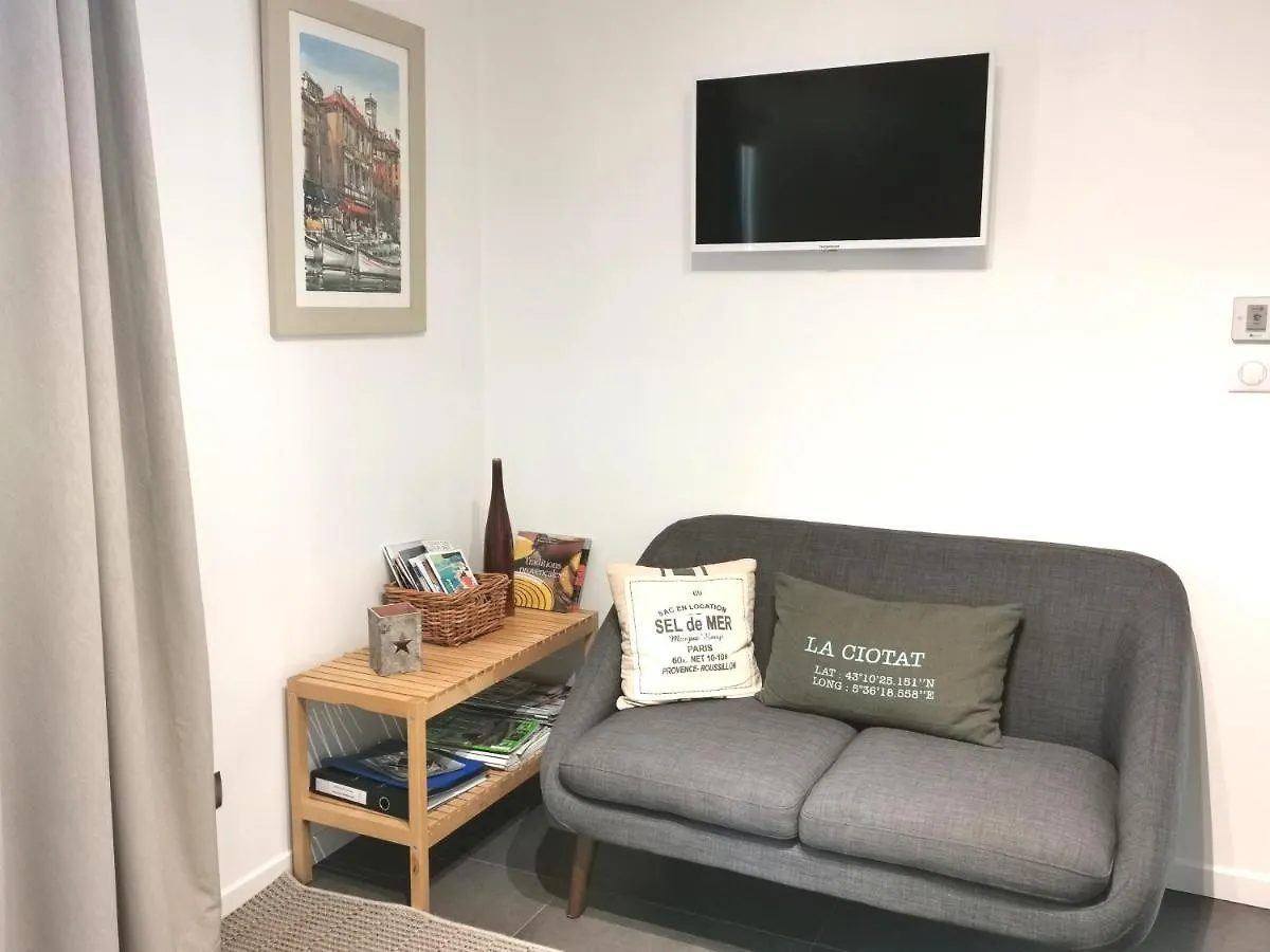 Chambre D'Hotes Le Secadou La Ciotat Frühstückspension