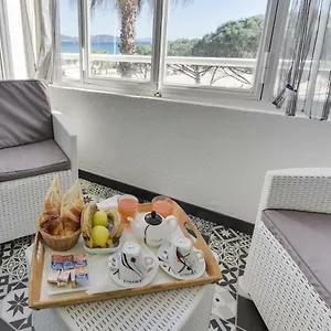 Le Marina B Hotel