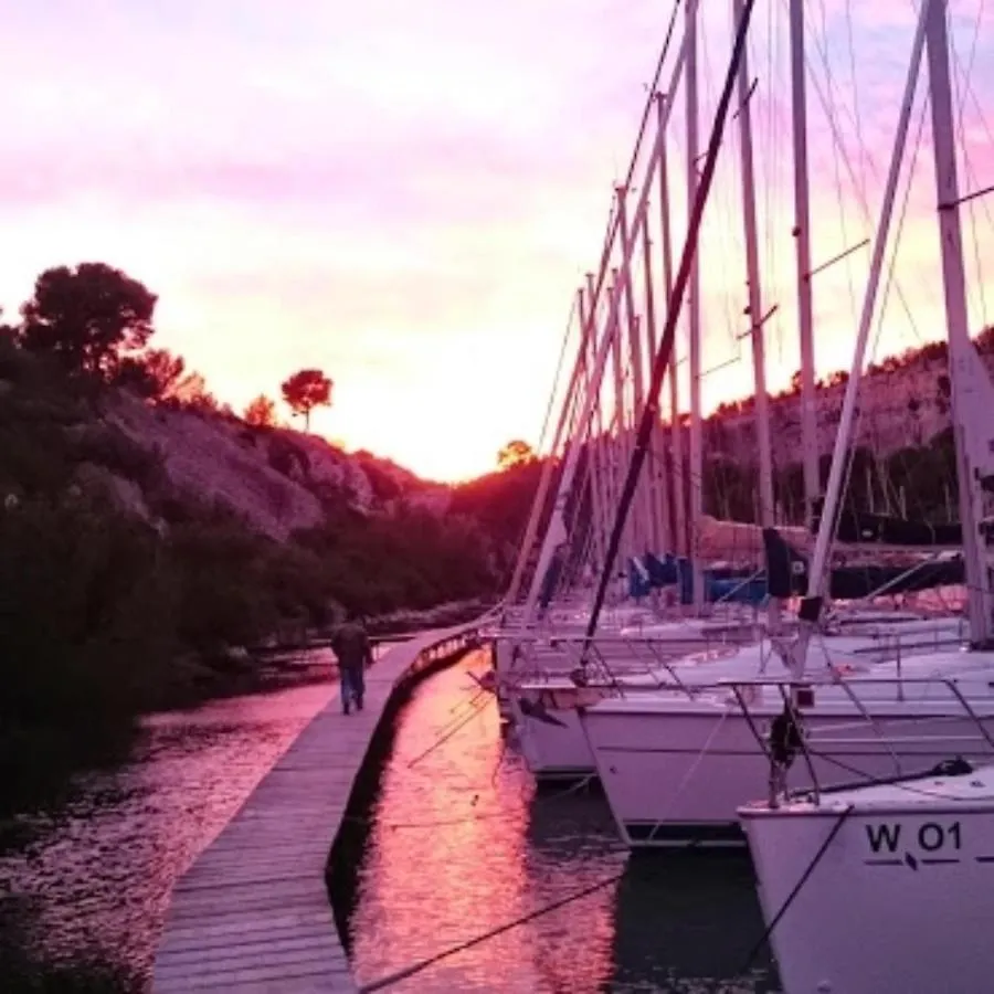 Chambre D'Hotes Le Secadou La Ciotat 0*,